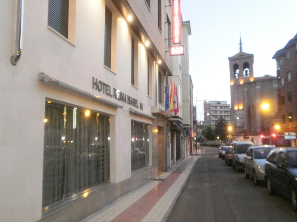 Hotel Reina Isabel Medina del Campo Exterior foto
